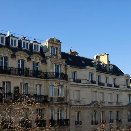 Eiffel Kensington