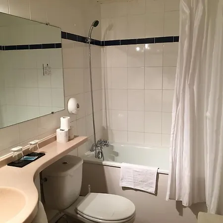 Hotel Eiffel Kensington Paris