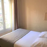 Eiffel Kensington Hotel Paris