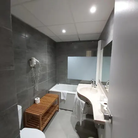 에펠 켄싱턴 호텔 파리