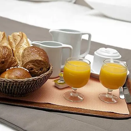 Hotel Eiffel Kensington Paris