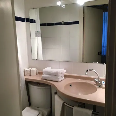 에펠 켄싱턴 호텔