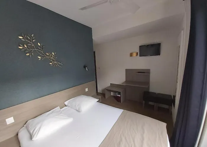 Hotel Eiffel Kensington Parijs