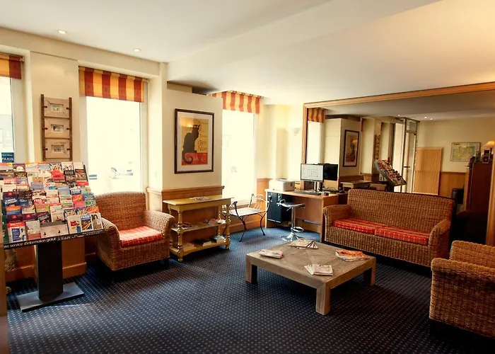 Hotel Eiffel Kensington