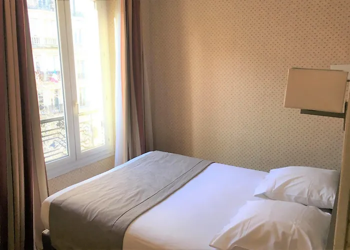 Eiffel Kensington Hotel Paris