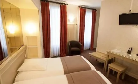 Отель Eiffel Kensington 2*